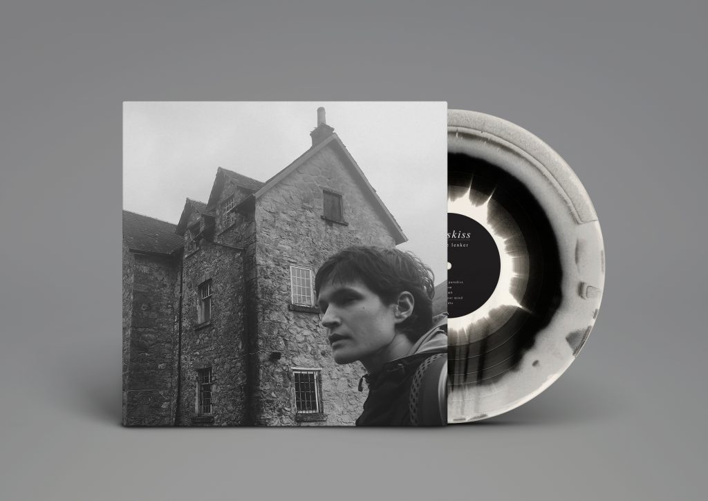 Adrianne Lenker - abysskiss - LP packaging and vinyl